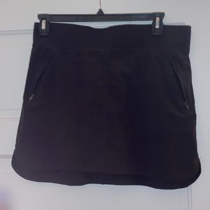 Black Skort
